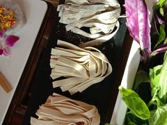 生态切面-滇釜火锅·能喝汤的火锅(车公庄店)