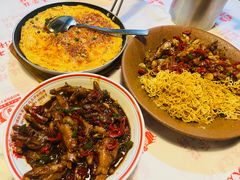 -堂瓦里·33年传统赣菜(第一街区店)