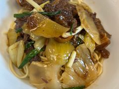酸菜牛腩拌面-立文冬·鲜活面(杭州太合商业中心店)