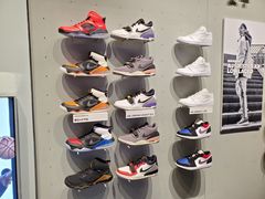 -Air Jordan(世贸天阶店)