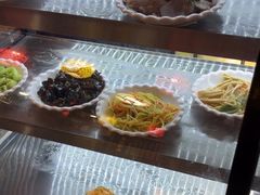 -金杨拉面王小吃面馆·牛三宝面·红烧牛肉粉