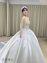 -欣薇婚纱(新源乐汇城店)