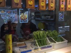 -马路边上·小海鲜烧烤(八一路店)