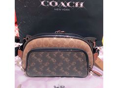 -COACH蔻驰(恒隆广场店)