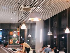 -禄興記香港大排档(歌斐中心店)