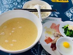 -建新园过桥米线(宝善街店)