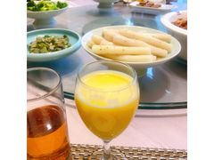 -凤冠假日酒店自助餐