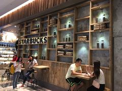 -星巴克臻选(湖滨道店)