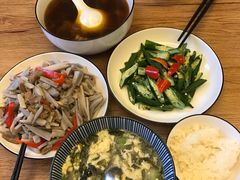 -苏州雏渐肥月嫂
