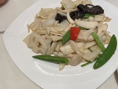 鲜杂菌炒素珍-太兴餐厅(东方广场分店)