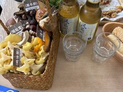 -大理老字号·舟渔的鱼野生菌海景餐厅(双廊店)