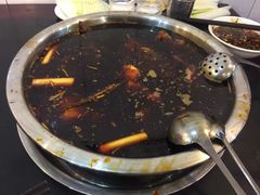 -肖肖酸萝卜鱼火锅(总店)