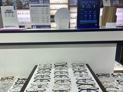 -零度眼镜·宝视友·蔡司依视路(吾悦花街店)