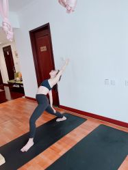 -Yvon yoga 瑜伽·精准体态管理中心