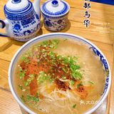 大冷天儿来碗热乎乎的拉面别提多得劲儿了～肉串也够香！