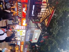 -八一路好吃街(雨田商务大厦店)