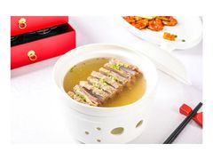 -醉辉皇上海之巅(上海中心大厦店)