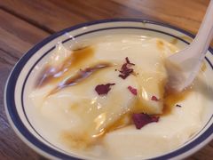 -云阿蛮云南生烫牛肉米线(奉贤路店)