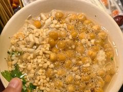 -钢管厂五区小郡肝串串香(蜀都万达店)