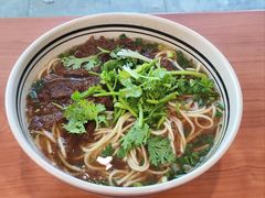 -小马牛肉面·牛骨熬制(南京博物院店)