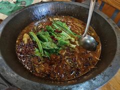 -都江堰石锅鱼