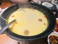 -乔街深夜食堂·小龙虾·高压锅生蚝(杭州总店)