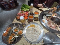 -姜胖胖韩式自助烤肉(光明万达店)