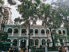 -星巴克臻选(广州沙面店)