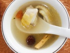 -濠轩阁特色生蚝火锅(水湾路店)