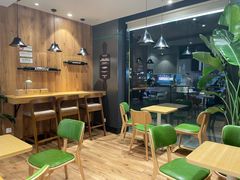 大堂-爱达乐面包生日蛋糕(华油路店)