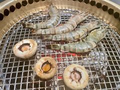 -铭牛烧肉·和牛海鲜自助(高新月牙湖店)
