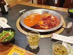 -沸炉重庆老火锅(军事博物馆店)