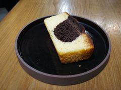 巧克力磅蛋糕-HELLO 27 意面·沙拉·帕尼尼