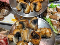 -围炉肉舍•炭烤活鳗•丹东海鲜烤肉(步行街店)