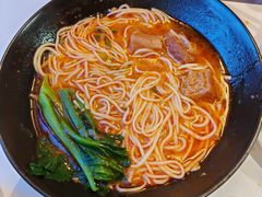 -巷子宽·酸菜鱼(迪士尼小镇店)