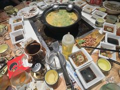 -有一锅·野生菌黑山羊腊排骨火锅(古城北门店)