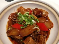 -八府香鸭·啫啫煲(华山路店)
