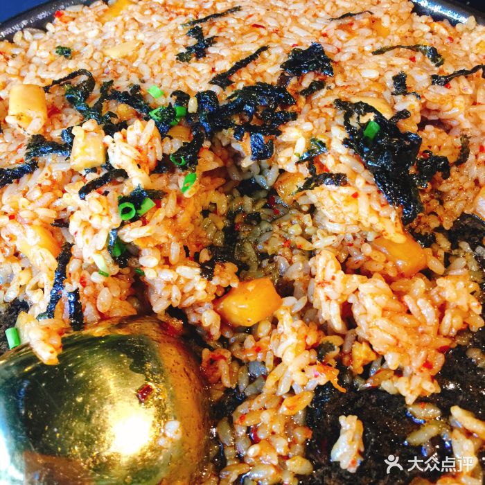 yan特色碳烤yan牛肚炒饭图片 - 第1张