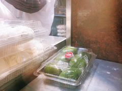 -白玉兰食品(汇联商厦店)