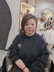 -TOP HAIR SALON