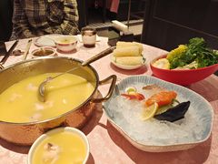 -囍凤楼·粤菜·点心·火锅(温特莱店)