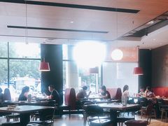 -必胜客(新中纬店)