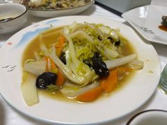 -宾朋海鲜特色美食餐厅·纯手工鲅鱼水饺(兴海路店)