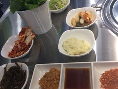 -韩聚屋韩国烤肉餐厅(新北万达店)