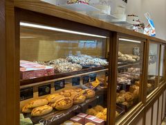 -小飞象面包公社(珠江路金鹰店)