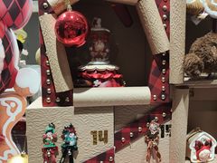 -泡泡玛特POPMART(世豪广场店)