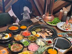 -香猪坊韩国烤肉专属门店(魏公村店)