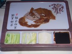 -荷塘秋月·本帮江浙菜(国权路店)