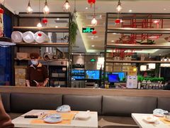 大堂-黄记煌三汁焖锅(广州曜一城店)