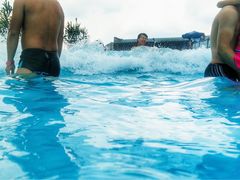 iphone_upload_pic-欢乐水魔方水世界